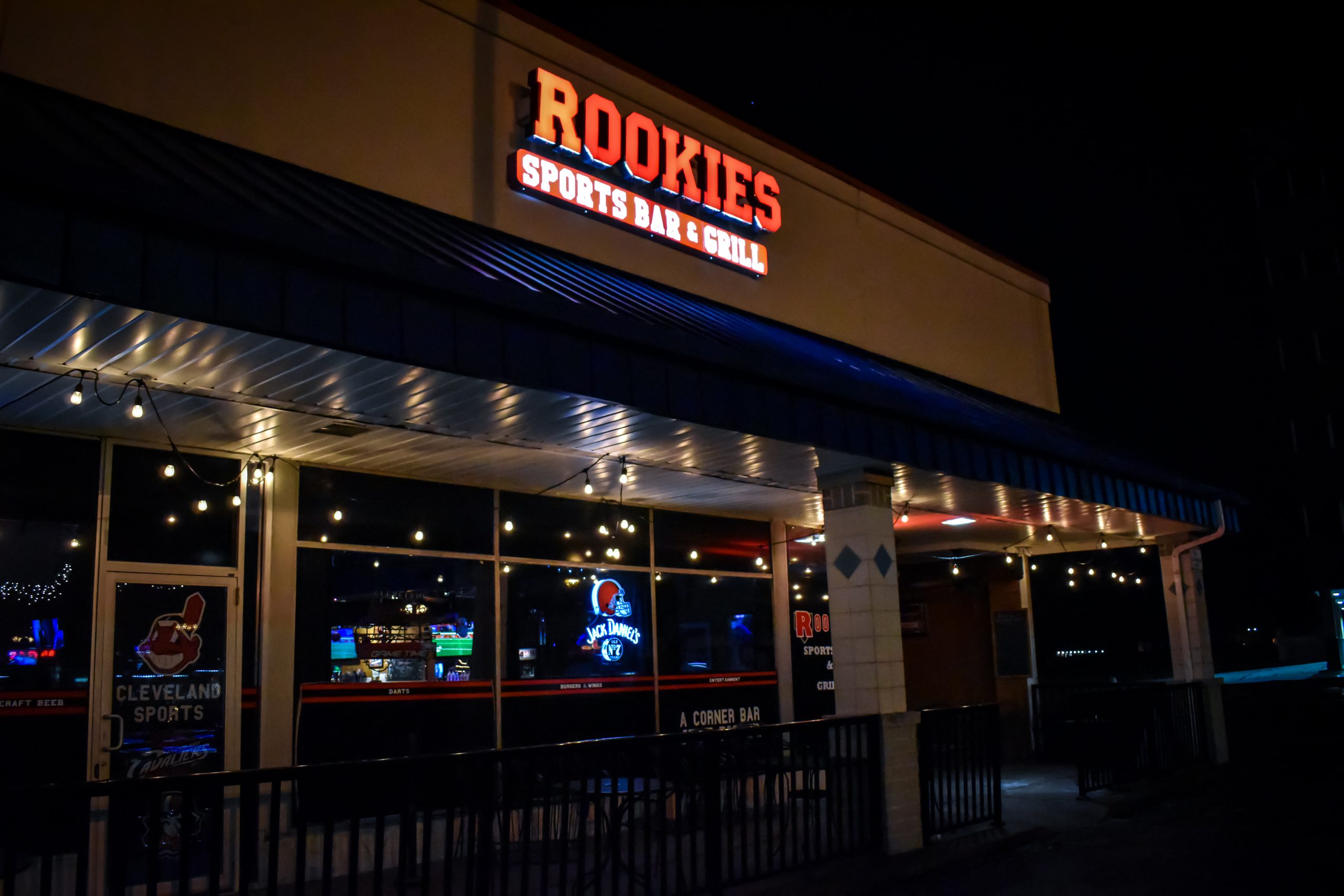Parma Heights – Rookies Sports Bar & Grill